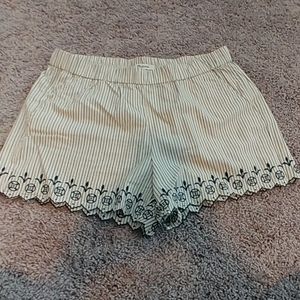 Madewell scalloped gem shorts